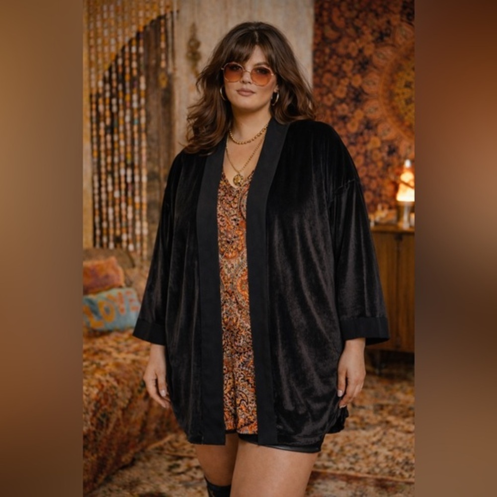 Ann Taylor Black Velvet Kimono Cardigan M/L Oversize Boho Open Front Layer
